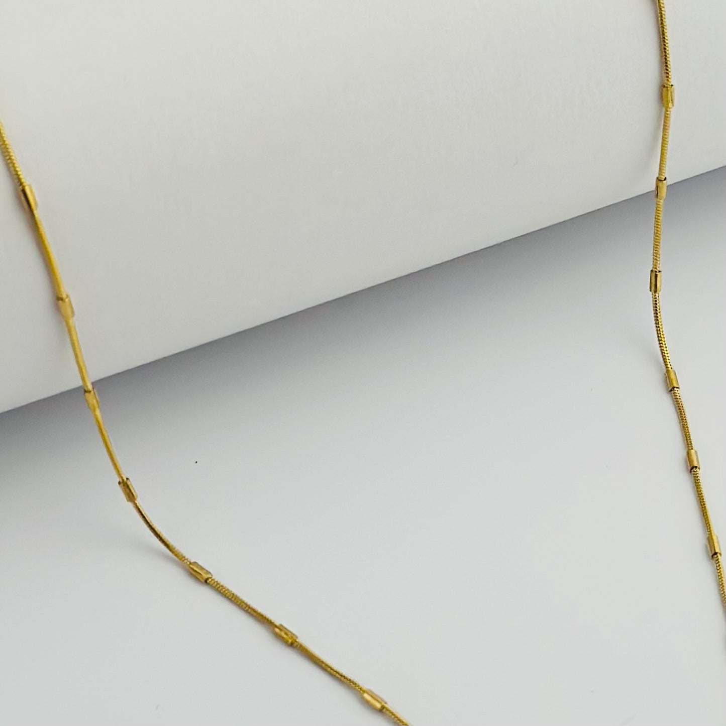 Embossed Sleek Chain ( 1mm )