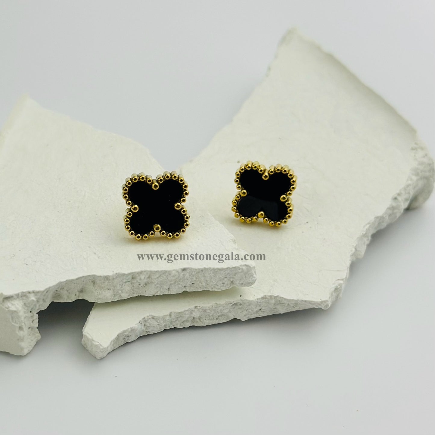 Clover earrings