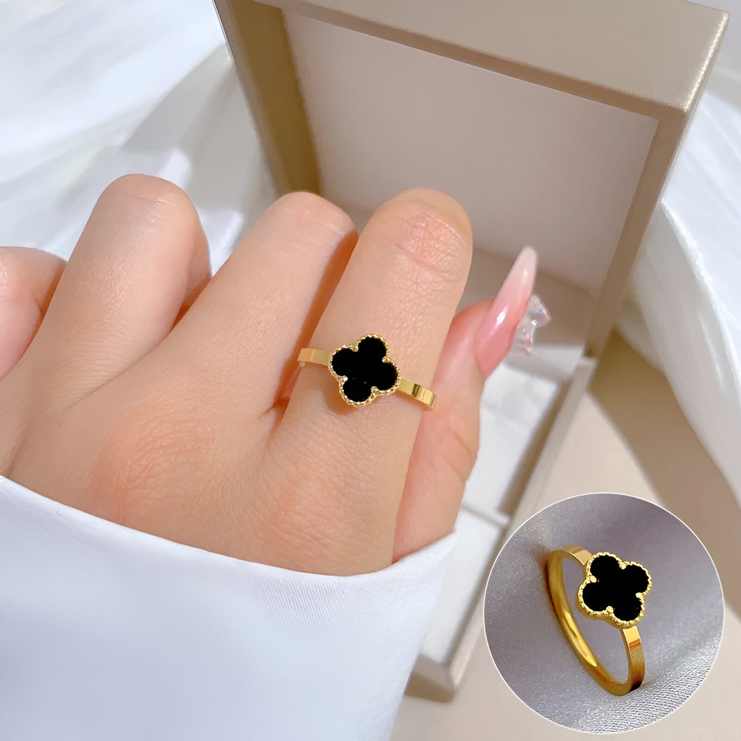 Clover Ring