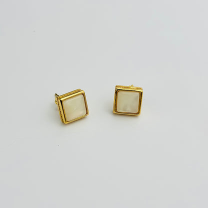 Mary stud earrings