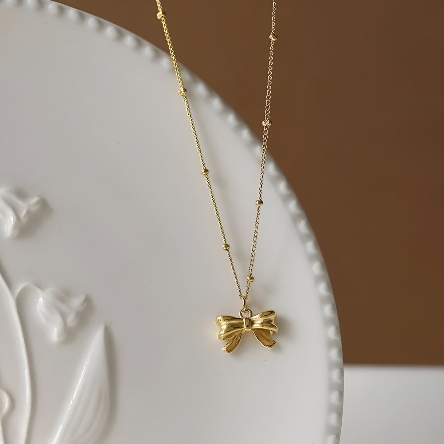 Golden Bow Necklace